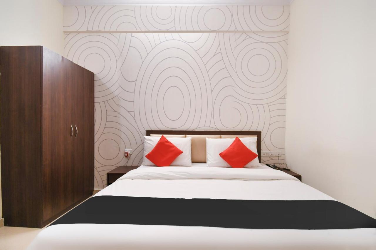 Capital O 70097 Sudha Inn Lucknow Exterior foto